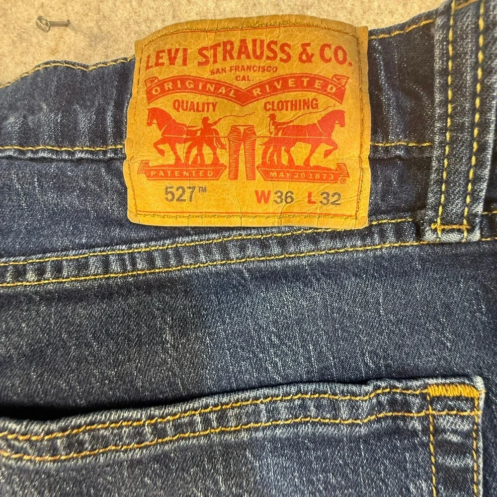 Levis 514 Straight Fit Mens Jeans Dark Wash Denim W36 L32 Blue 00514-0978